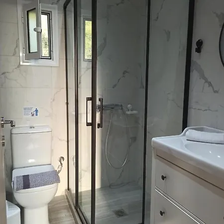 Sun Meets Sea * Atháni